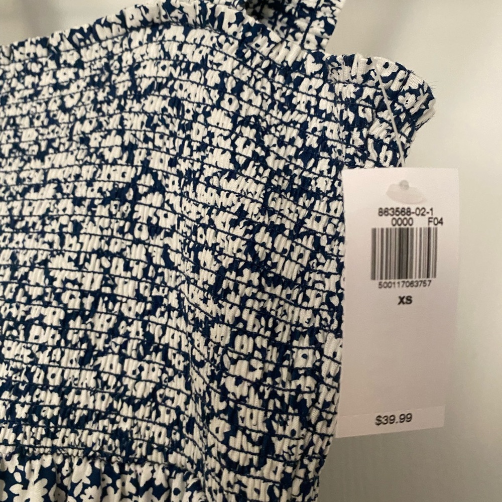 Old Navy MIDI floral dress - Picture 3 of 4